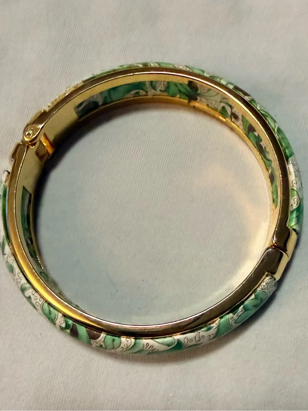 Stauer Florentina Verde Fiori hinged bangle bracelet, green